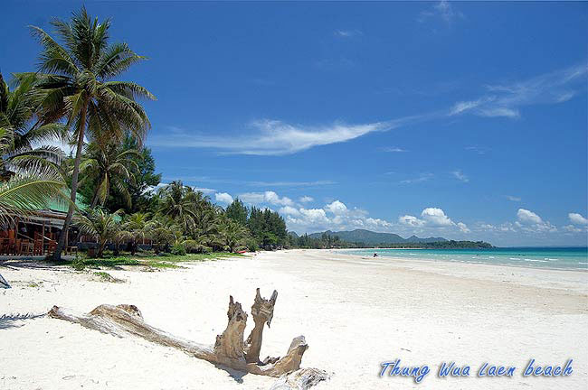 Strand vorm Cabana. Hochsaison !!! ... aus dem Archive vom Webmaster, Winter 2006/07